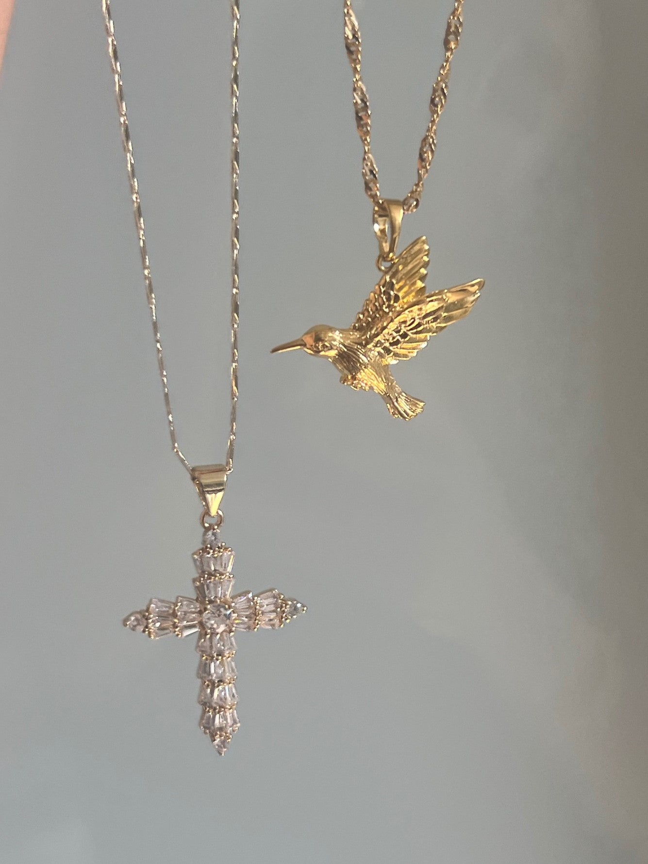 Hummingbird Twist Necklace