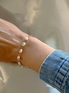 Priscilla Baroque Pearl Bracelet